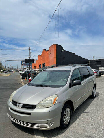 2005 Toyota Sienna for sale at Kars 4 Sale LLC in South Hackensack NJ