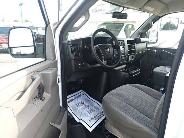 2016 Chevrolet Express 2500