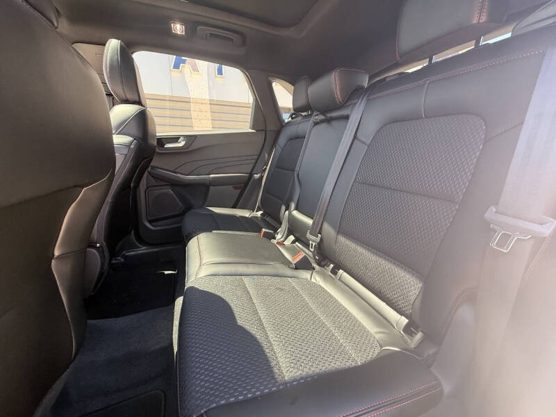 2026 Ford Escape ST-Line Select
