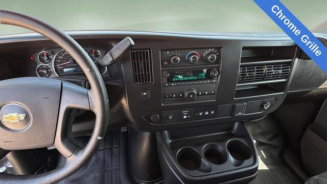 2024 Chevrolet Express 2500