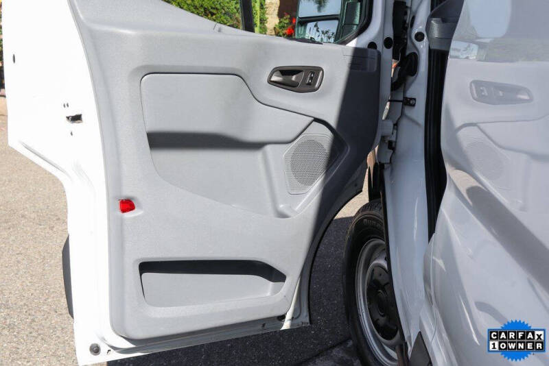 2018 Ford Transit