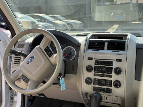 2012 Ford Escape XLT