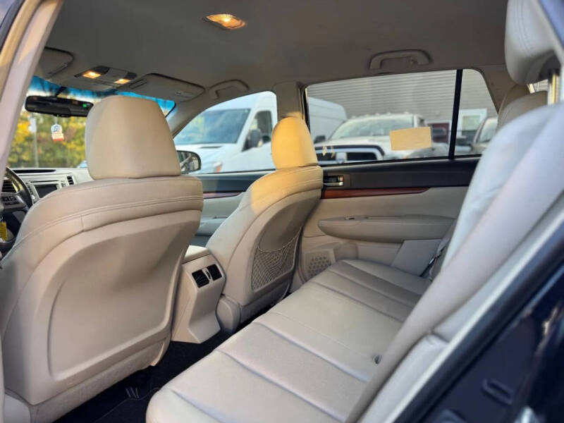 2013 Subaru Outback 2.5i Limited