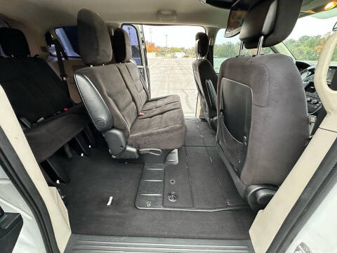 2014 Dodge Grand Caravan American Value Package