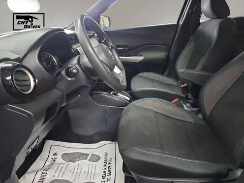 2020 Nissan Kicks SV