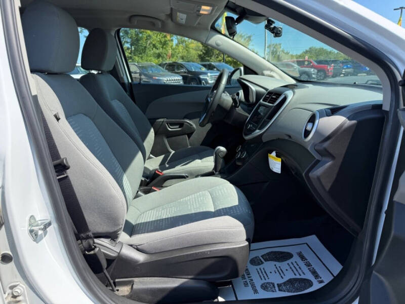 2020 Chevrolet Sonic LT