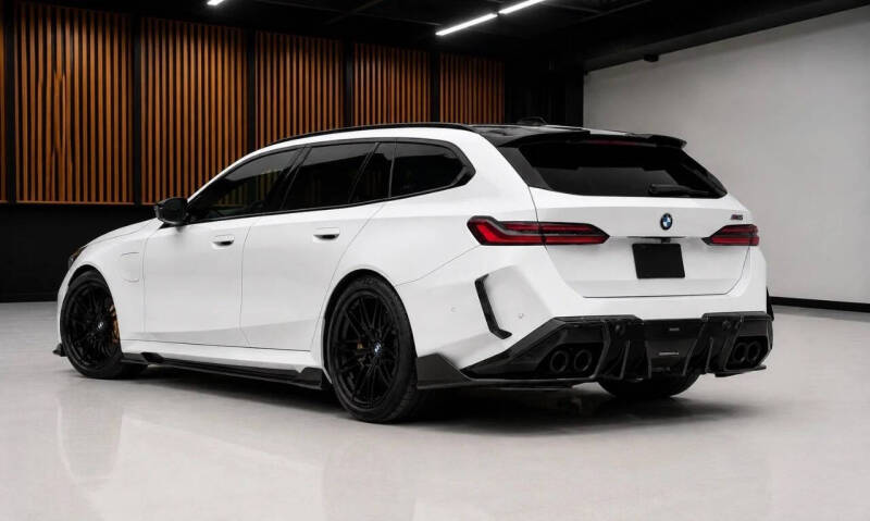 2025 BMW M5 Touring