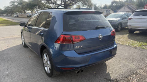 2017 Volkswagen Golf TSI Wolfsburg Edition