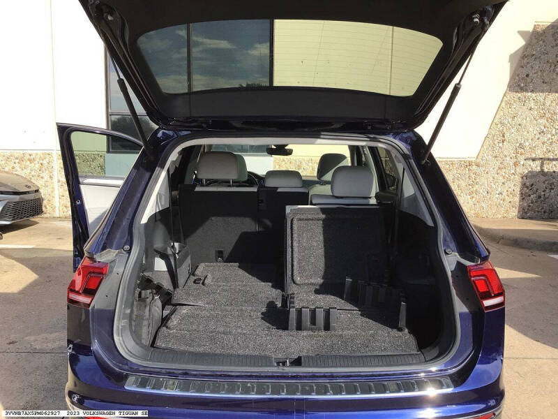 2023 Volkswagen Tiguan SE
