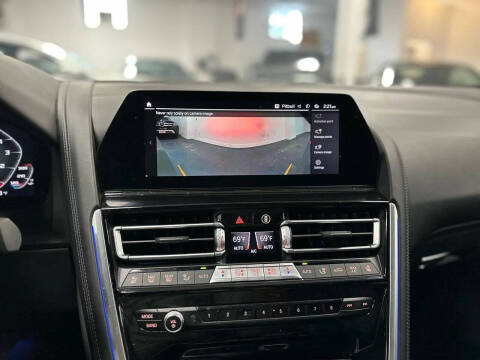 2021 BMW M8