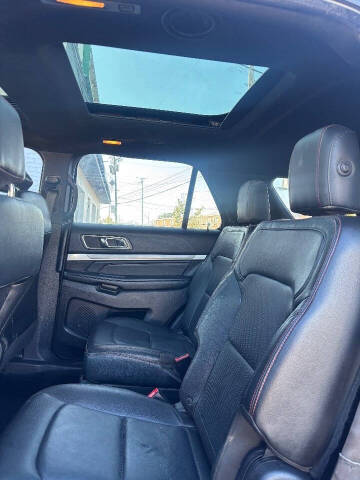 2016 Ford Explorer Sport