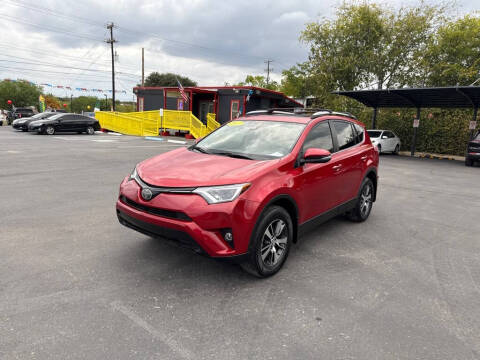 2017 Toyota RAV4 XLE