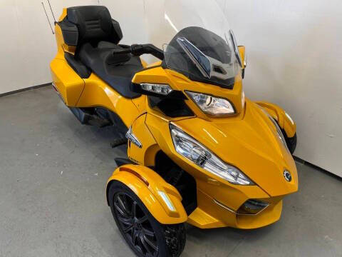 2013 Can-Am Spyder RT-S SM5