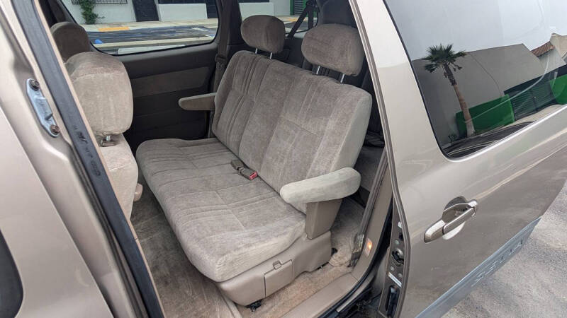 1999 Toyota Sienna CE