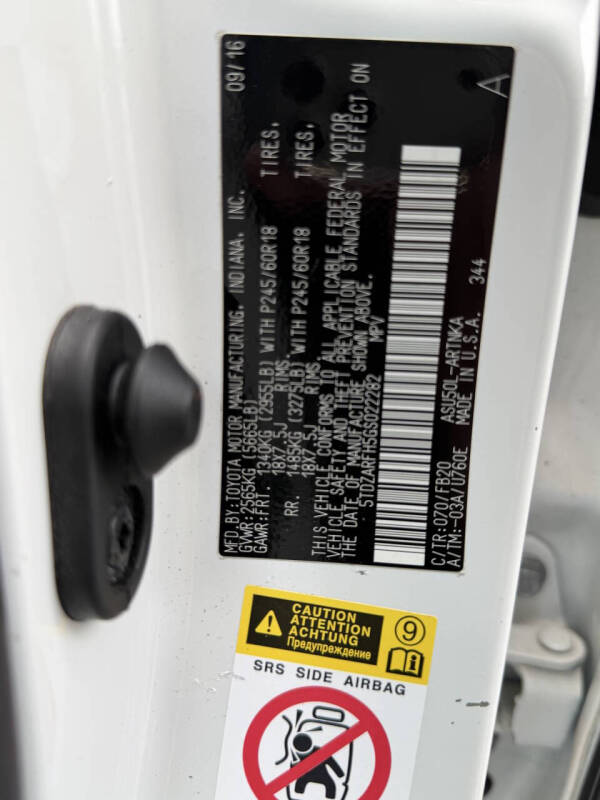 2016 Toyota Highlander LE