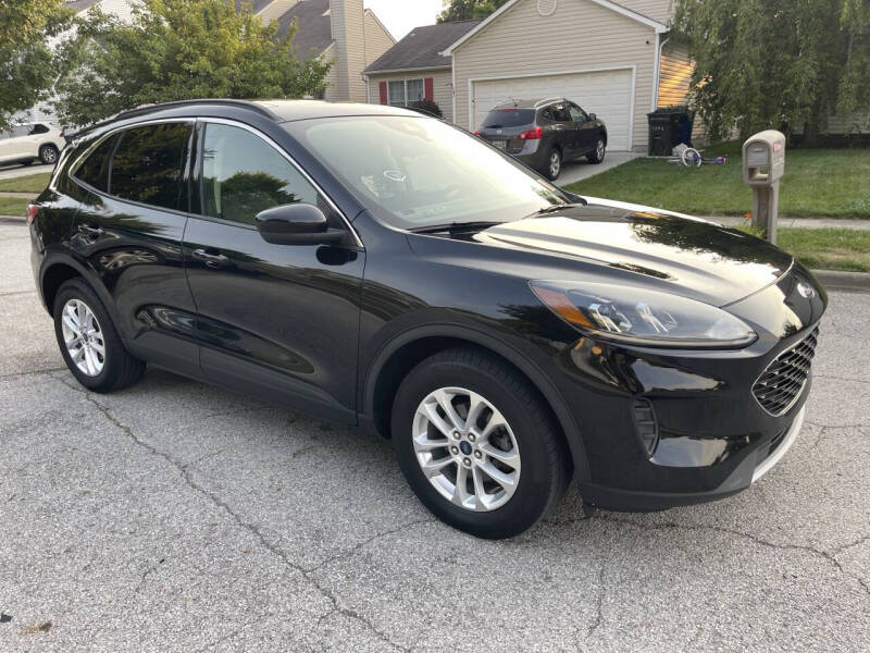 2020 Ford Escape SE