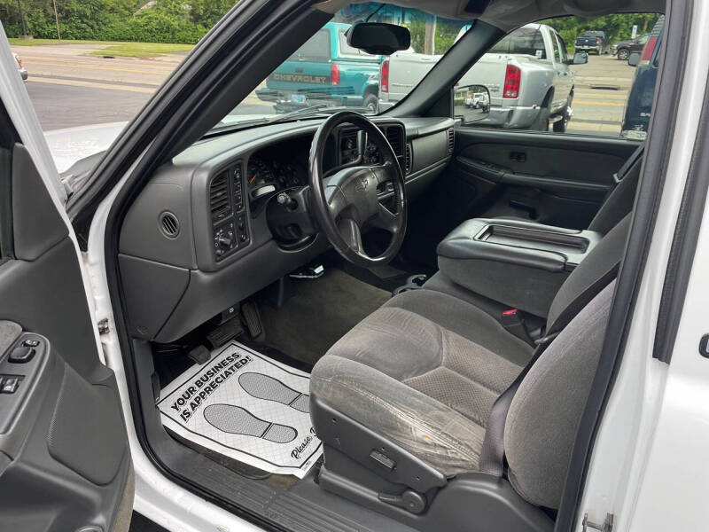 2003 Chevrolet Silverado 1500 LS
