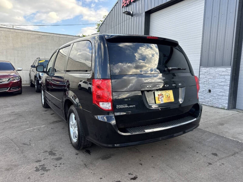 2012 Dodge Grand Caravan SE