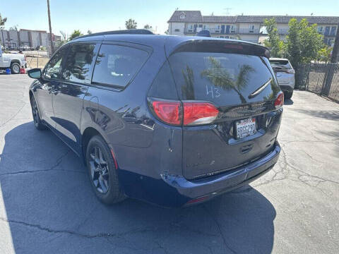 2020 Chrysler Pacifica Limited