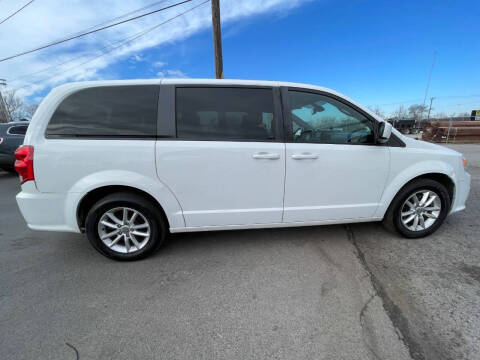 2020 Dodge Grand Caravan SE