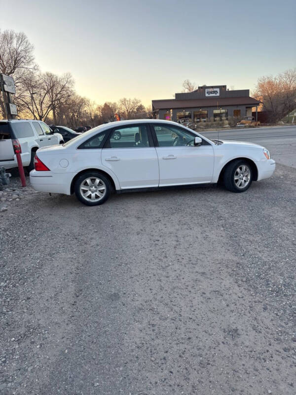 2007 Ford Five Hundred SEL photo 7