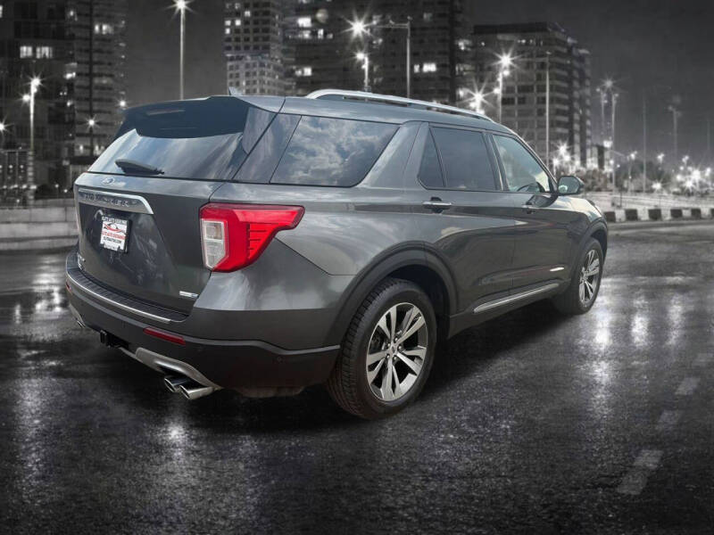 2020 Ford Explorer Platinum