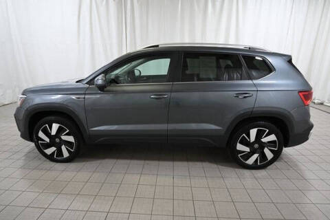 2024 Volkswagen Taos SEL 4Motion