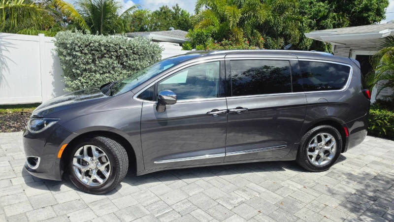 2017 Chrysler Pacifica Limited