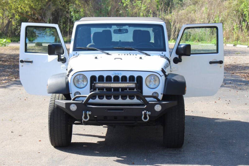 2017 Jeep Wrangler Sport