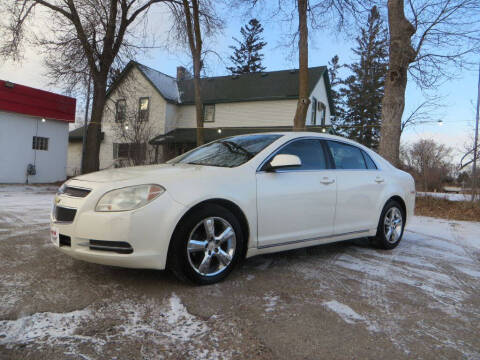 2010 Chevrolet Malibu for sale at The Car Lot in New Prague MN