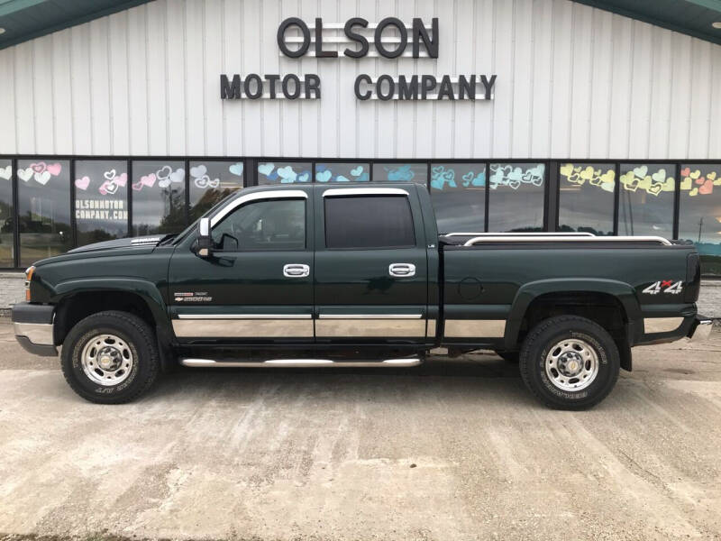 2004 Chevrolet Silverado 2500HD for sale at Olson Motor Company in Morris MN