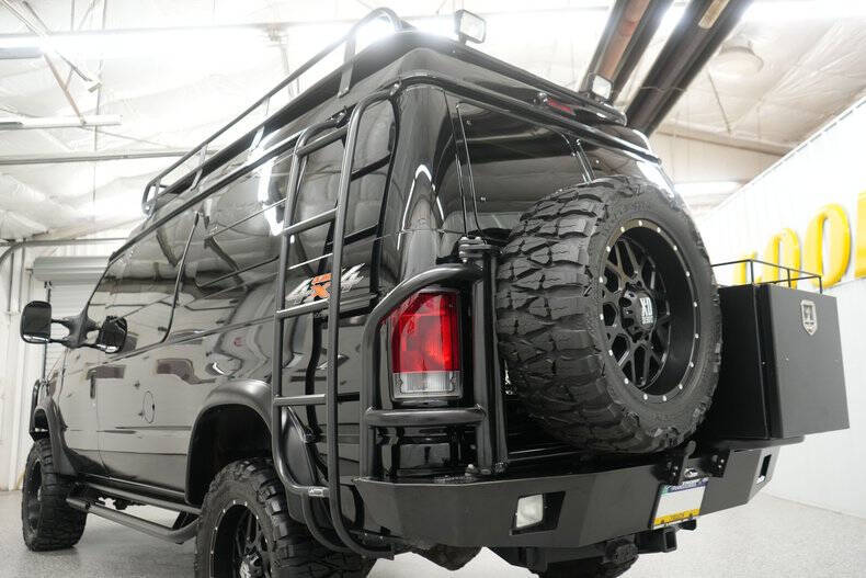 2013 Ford E-Series E-350 SD