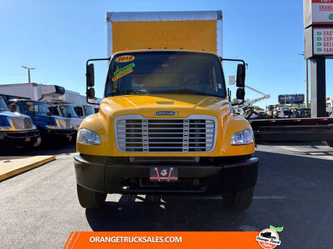 2019 Freightliner M2 106