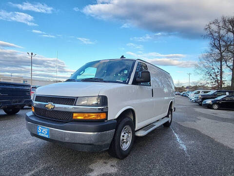 2024 Chevrolet Express 2500