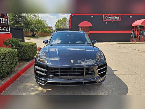 2016 Porsche Macan Turbo