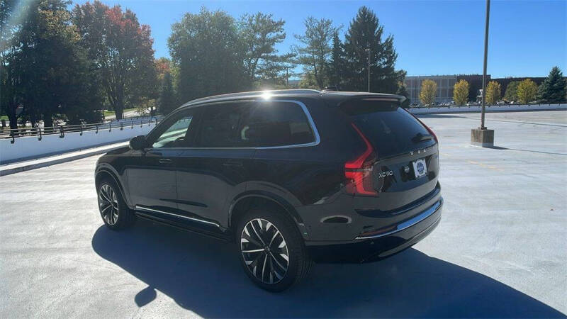 2026 Volvo XC90 B5 Plus 7P
