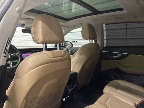 2019 Audi Q8 quattro Prestige 55 TFSI