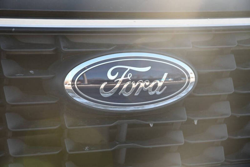 2026 Ford Escape Platinum