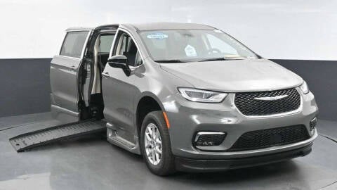 2024 Chrysler Pacifica for sale at A&J Mobility in Valders WI