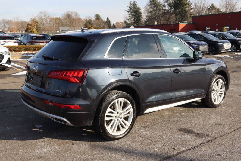 2019 Audi Q5 quattro Premium Plus 45 TFSI