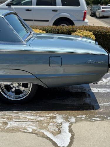 1966 Ford Thunderbird