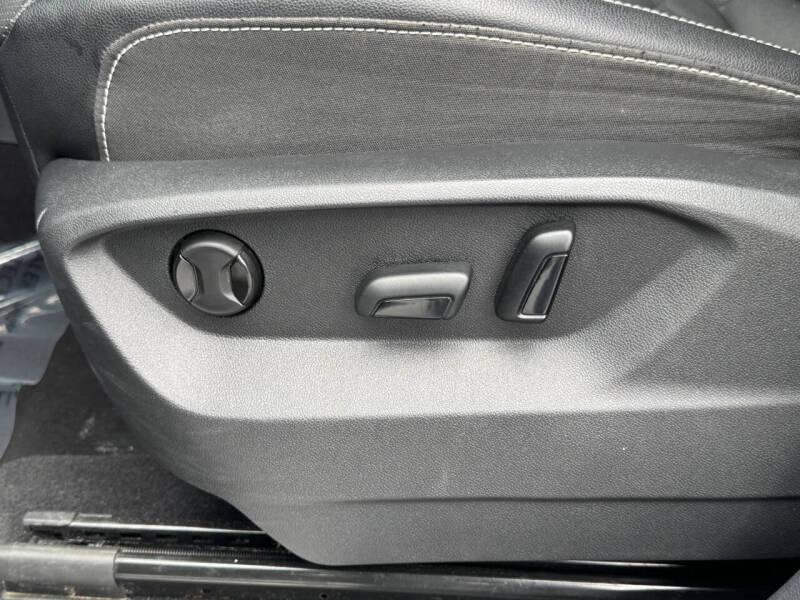 2024 Volkswagen Atlas SE