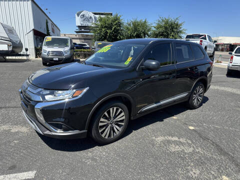 2020 Mitsubishi Outlander ES