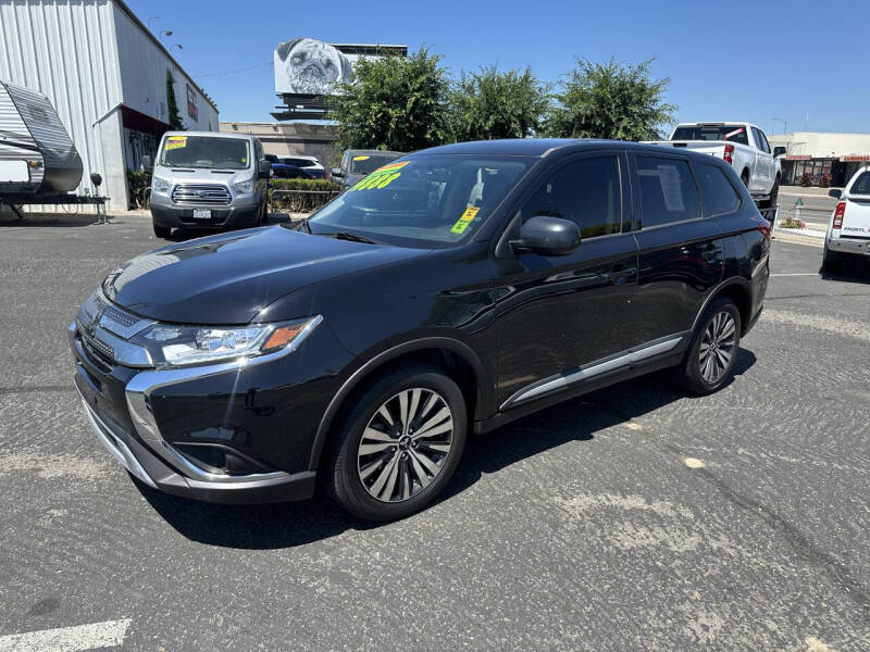 2020 Mitsubishi Outlander ES