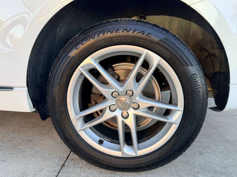 2015 Audi Q5 2.0T quattro Premium Plus