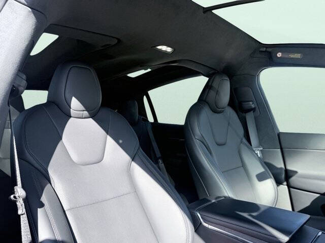 2024 Tesla Model X