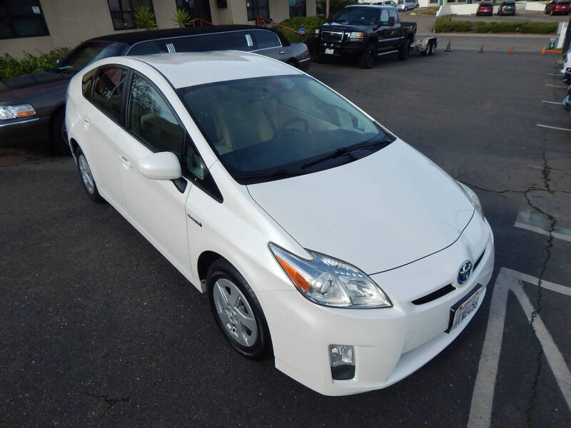 2011 Toyota Prius Two