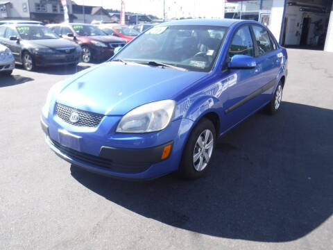 2009 Kia Rio for sale at 777 Auto Sales and Service in Tacoma WA