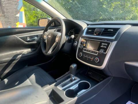 2017 Nissan Altima 2.5 SV