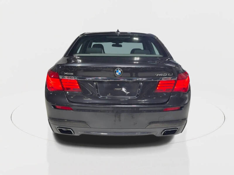 2013 BMW 7 Series 740Li xDrive